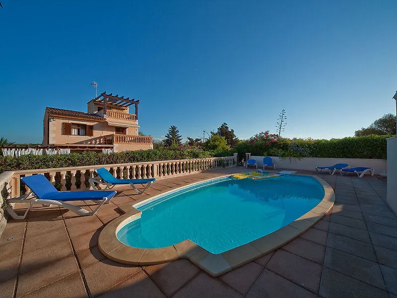 Hotel 240E - One Bedroom Porto Cristo